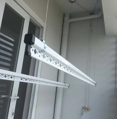 Giàn phơi quần áo